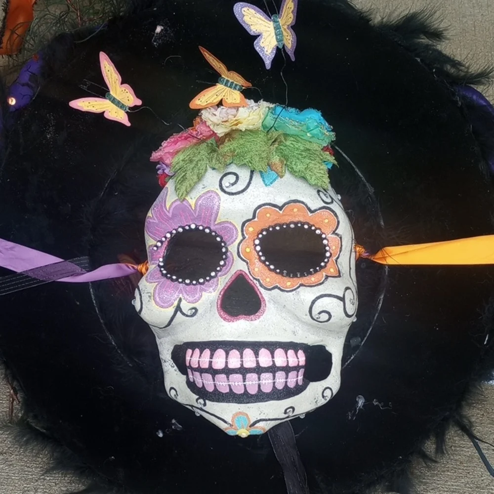 Halloween Skull Mask With Bling And Flowers - Picture 1 of 7